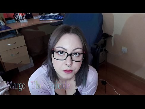 ❤️ دختر سکسی با عینک، دیلدو را عمیقاً در دوربین می مکد ☑ پورنو در fa.bestsexporno.ru ﹏